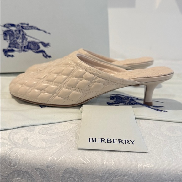 Burberry EKD Kitten Heel Mule. Ladies 8-8.5. Eu 39 - Picture 7 of 16